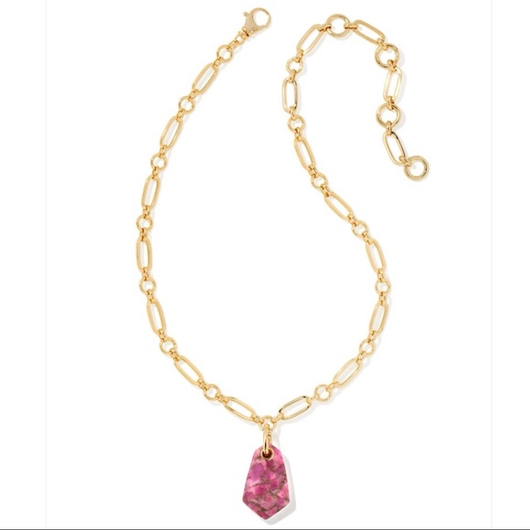 Kendra Scott Jewelry - KENDRA SCOTT Ashlyn Gold Convertible Long Pendant Necklace in Magenta Jade